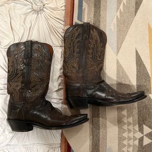 Women’s Lucchese Boots - dark brown - GUC - 8 1/2